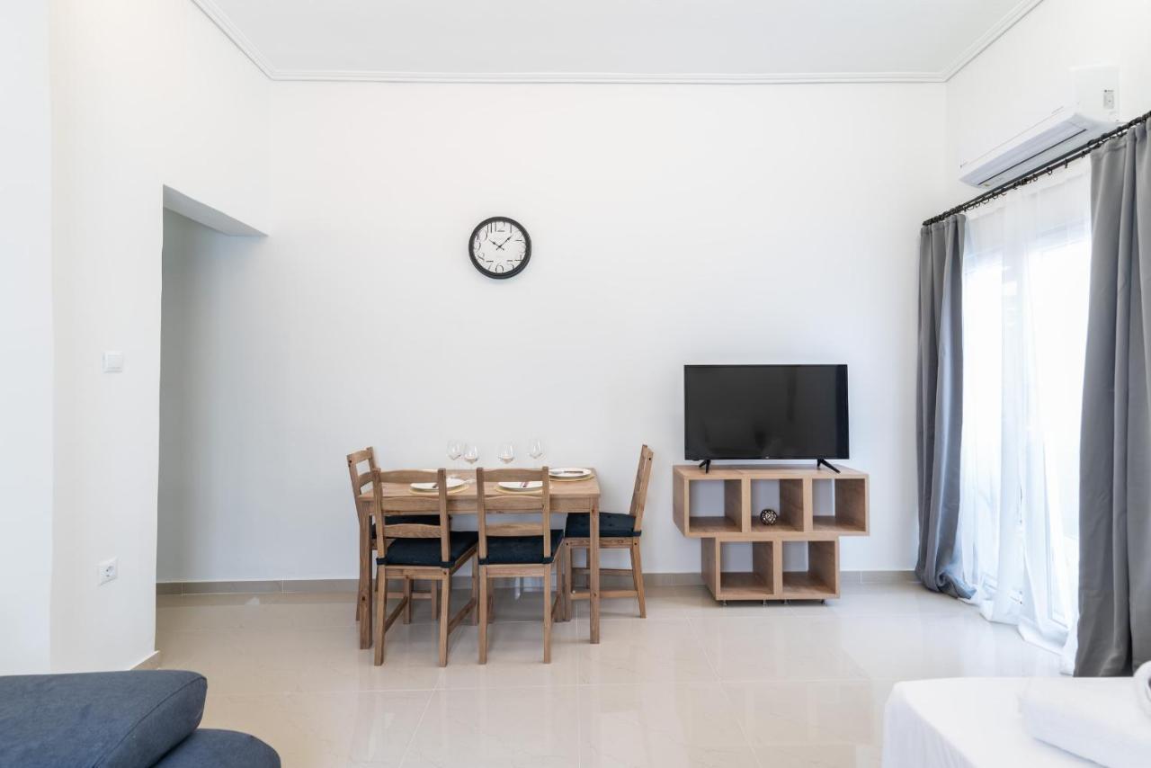 Blue Riviera Villas & Suites - Alimos 2 Athens Ngoại thất bức ảnh