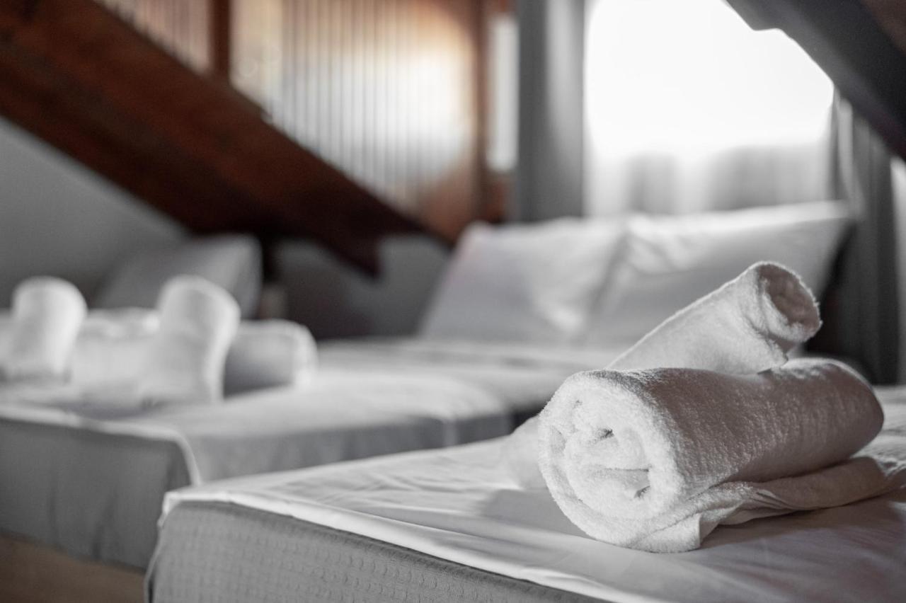 Blue Riviera Villas & Suites - Alimos 2 Athens Ngoại thất bức ảnh